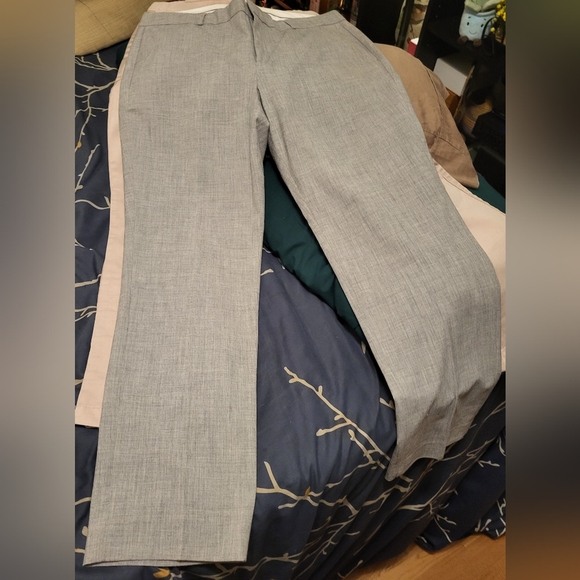 Pants - Picture 8 of 10